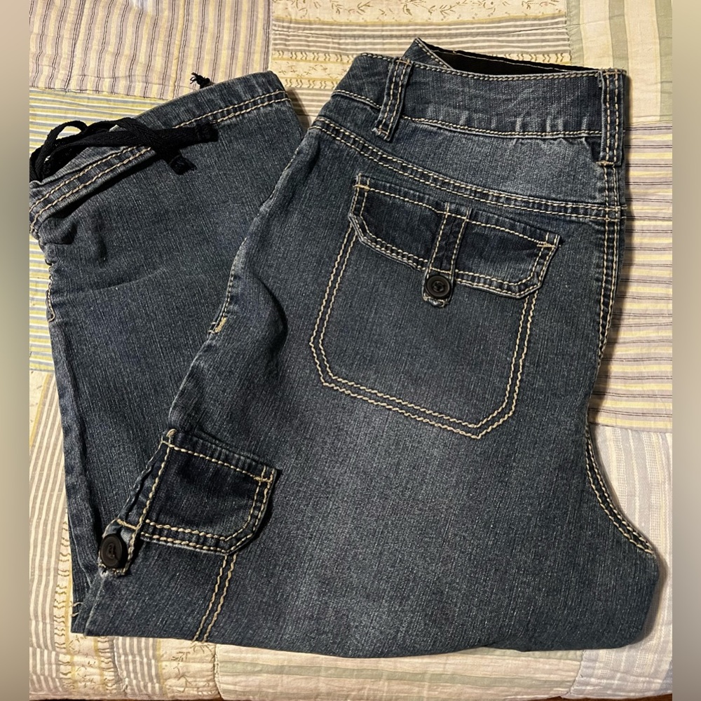Cato capri cargo jeans size 10